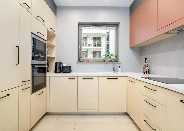 Waterlane Krolowa Kier I 2 Sypialnie I 3 Lazienki I Basen - Comfy Apartmán *