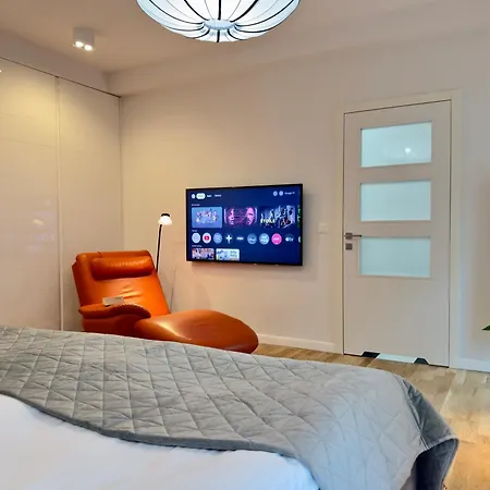 Waterlane Krolowa Kier I 2 Sypialnie I 3 Lazienki I Basen - Comfy Апартаменты Гданьск