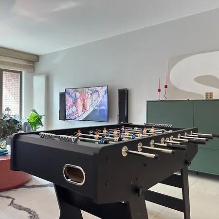 Waterlane Krolowa Kier I 2 Sypialnie I 3 Lazienki I Basen - Comfy Apartamento